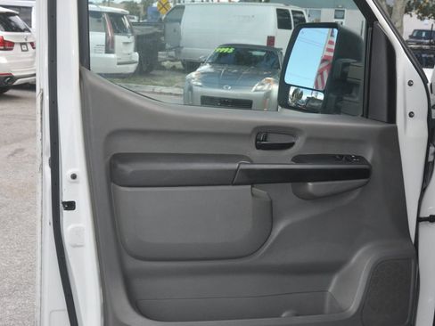 Used 2021 Nissan NV High Roof image 19