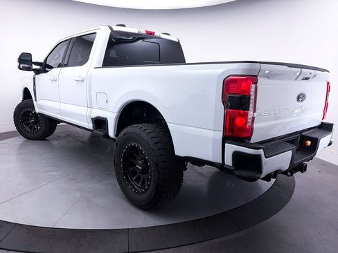 Used 2023 Ford F250 Lariat w/ Lariat Ultimate Package AWD/4WD image 4