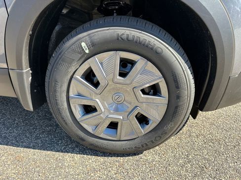 New 2026 Nissan Kicks S w/ Charging Package FWD image 12