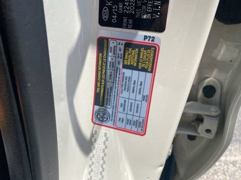 Used 2015 Kia Soul ! w/ Sun & Sound Package FWD image 30