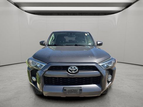 Used 2018 Toyota 4Runner SR5 Premium AWD/4WD image 8