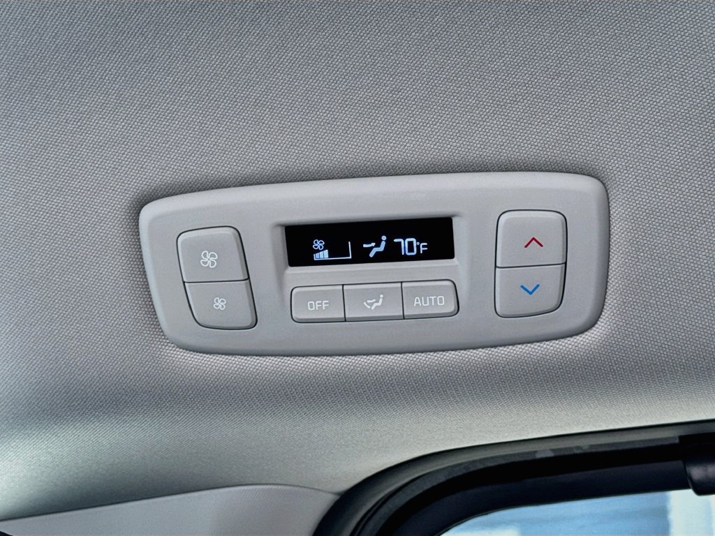 Certified 2024 Kia Carnival SX FWD image 29