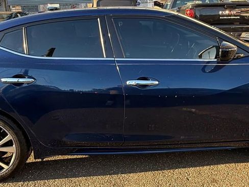 Used 2017 Nissan Maxima 3.5 S image 4