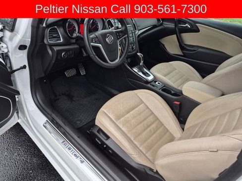Used 2019 Buick Cascada Premium FWD image 16