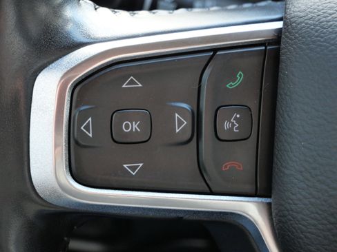 Used 2019 RAM 1500 Laramie image 29