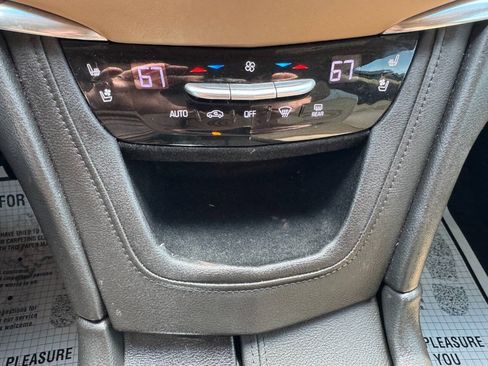Used 2017 Cadillac XT5 Platinum AWD/4WD image 48