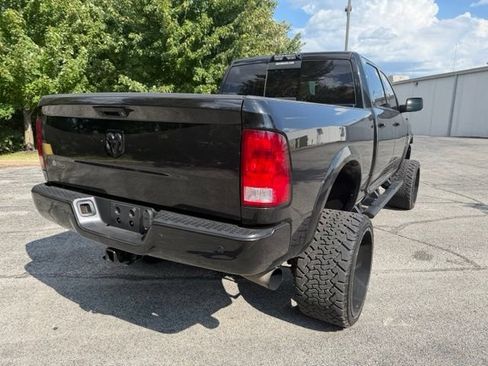 Used 2018 RAM 2500 Big Horn w/ Sport Appearance Group AWD/4WD image 5