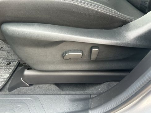 Used 2024 Subaru Ascent Premium w/ Convenience Package image 20