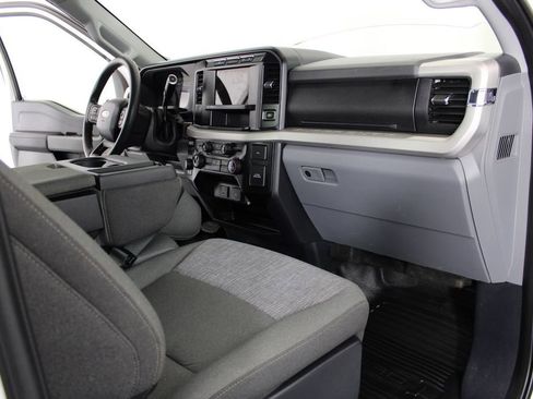 Used 2024 Ford F350 XLT w/ FX4 Off-Road Package AWD/4WD image 34