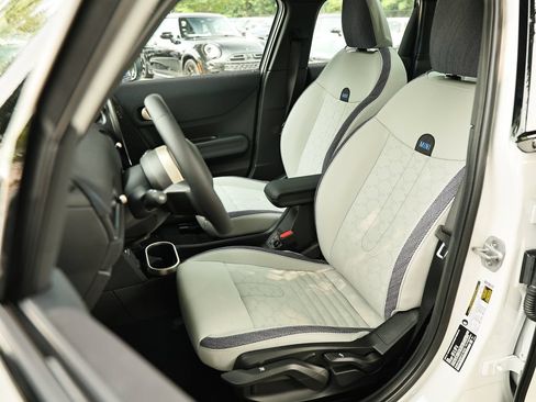 New 2026 MINI Cooper 4-Door Hardtop FWD image 20