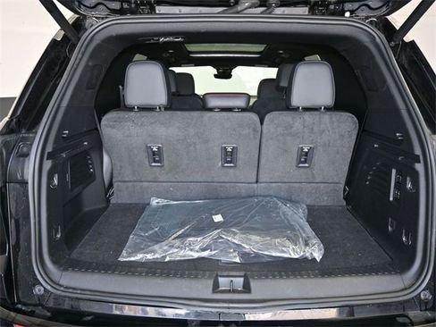 Used 2024 Chevrolet Traverse RS w/ LPO, Floor Liner Package image 29