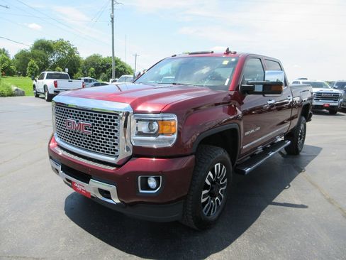 Used 2016 GMC Sierra 3500 Denali w/ Duramax Plus Package AWD/4WD image 14