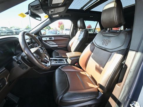 Certified 2021 Ford Explorer King Ranch w/ Premium Technology Package image 19