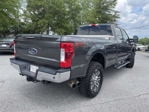 Used 2018 Ford F350 Lariat w/ Lariat Ultimate Package AWD/4WD image 4