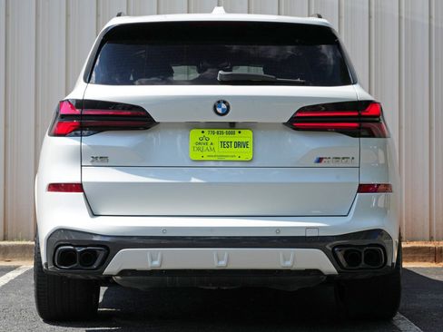 Used 2024 BMW X5 M60i AWD/4WD image 11