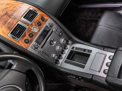 Used 2008 Aston Martin DB9 Volante RWD image 26