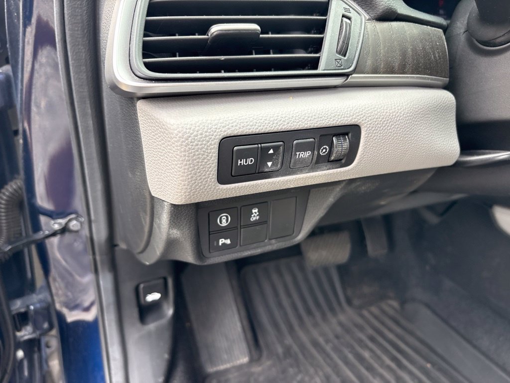 Used 2020 Honda Accord Touring image 18