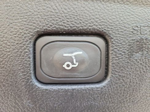 Used 2024 Ford Edge SEL w/ Convenience Package AWD/4WD image 10