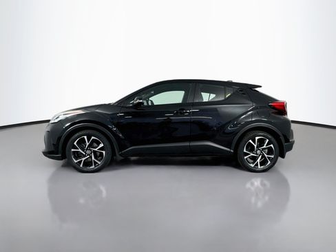 Certified 2021 Toyota C-HR XLE FWD image 4