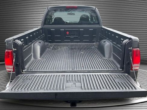 Used 2004 Dodge Dakota 4x4 Club Cab w/ Tire & Handling Group image 7