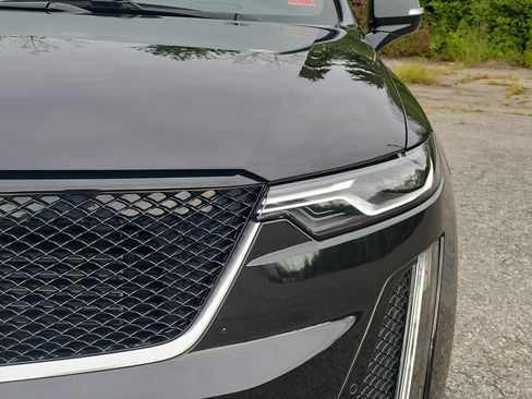 Certified 2024 Cadillac XT6 Sport w/ Technology Package AWD/4WD image 9