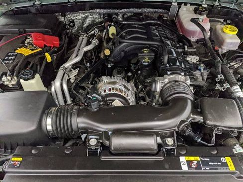 Used 2024 Jeep Wrangler Unlimited Sport AWD/4WD image 21