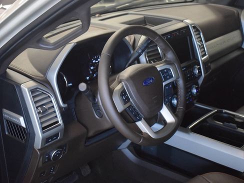 Used 2017 Ford F250 King Ranch w/ King Ranch Ultimate Package image 40