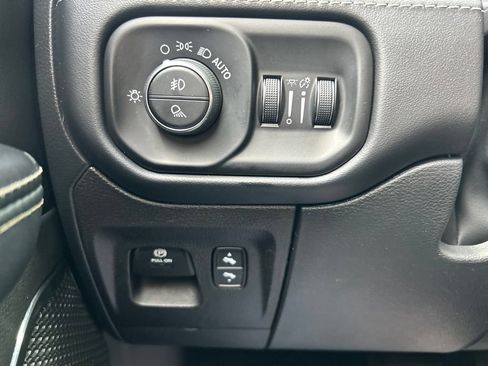 Used 2022 RAM 1500 Limited AWD/4WD image 67