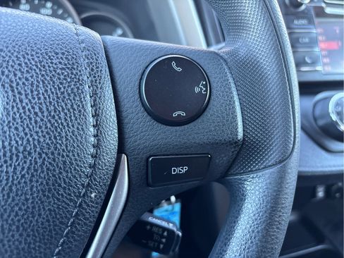 Used 2016 Toyota RAV4 LE image 20