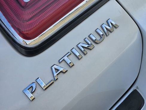 Used 2020 Nissan Armada Platinum w/ Captain's Chairs Package image 12