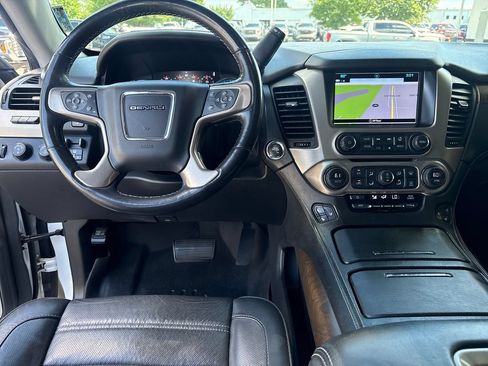Used 2019 GMC Yukon XL Denali w/ Open Road Package AWD/4WD image 37