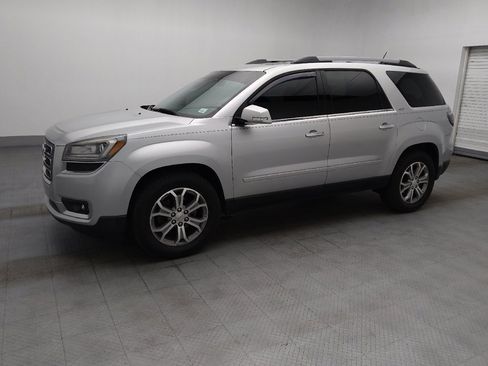 Used 2015 GMC Acadia SLT w/ Open Road Package FWD image 2