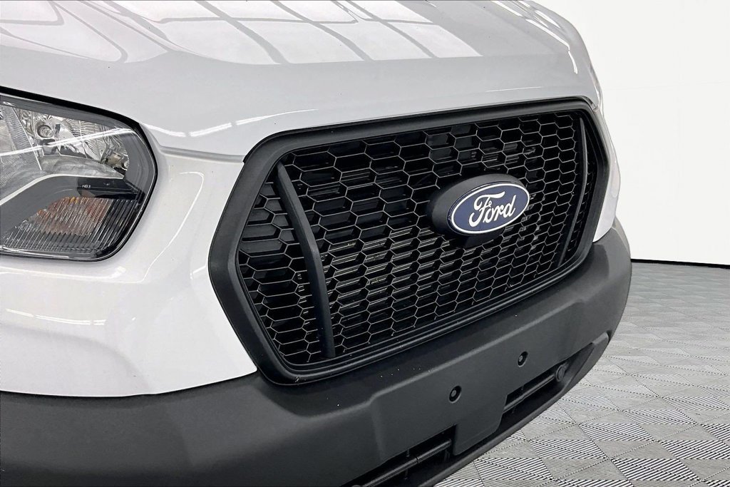 Used 2026 Ford Transit 150 Low Roof RWD image 29
