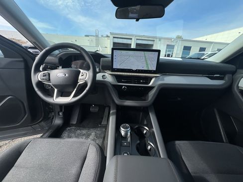 New 2026 Ford Explorer Active image 23