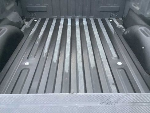 Used 2022 Ford F150 Lariat AWD/4WD image 14