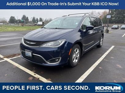 Used 2017 Chrysler Pacifica Touring-L Plus