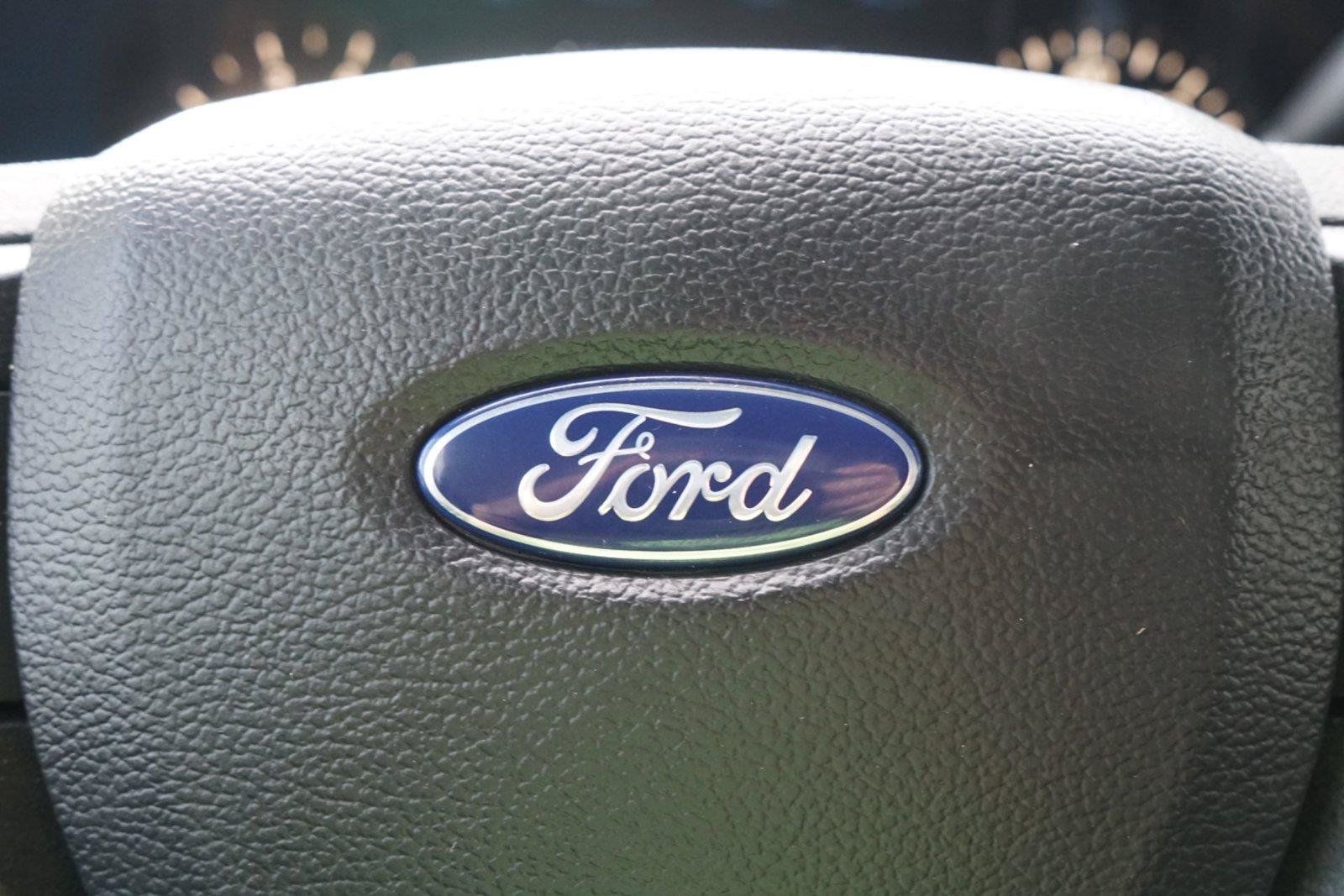 Used 2020 Ford F150 XL w/ Equipment Group 101A Mid RWD image 14