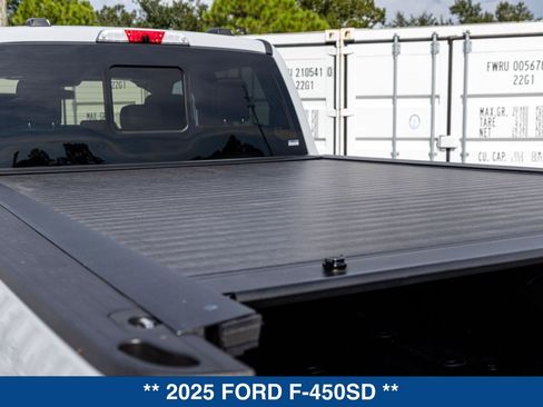 Used 2025 Ford F450 Platinum w/ Platinum Plus Package AWD/4WD image 34