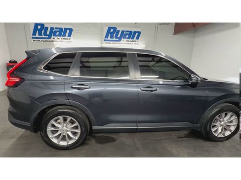 Used 2024 Honda CR-V EX image 9