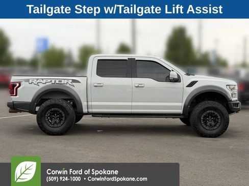 Used 2017 Ford F150 Raptor w/ Equipment Group 802A Luxury AWD/4WD image 10