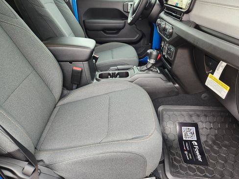 New 2026 Jeep Wrangler Unlimited Sport AWD/4WD image 11