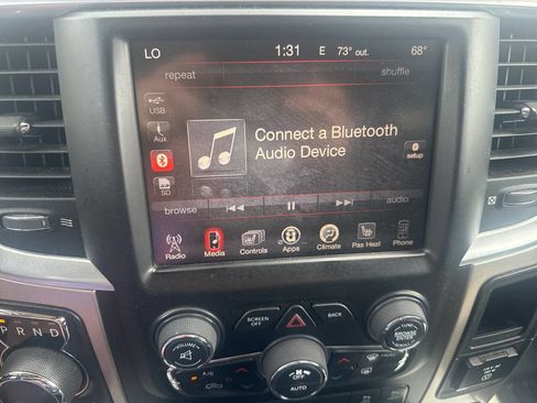 Used 2016 RAM 1500 Big Horn image 41