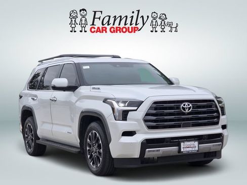 Used 2026 Toyota Sequoia Limited AWD/4WD image 2