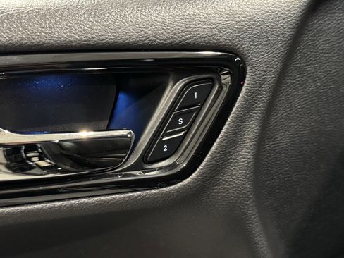 Used 2022 Dodge Durango GT image 25