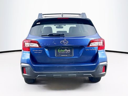 Used 2019 Subaru Outback 2.5i Limited AWD/4WD image 7