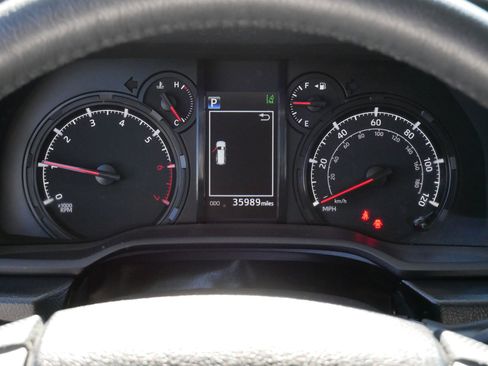 Certified 2024 Toyota 4Runner SR5 AWD/4WD image 21