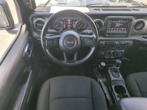 Used 2021 Jeep Wrangler Sport AWD/4WD image 17