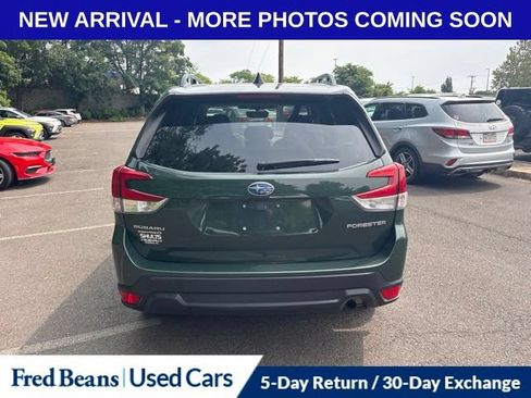 Used 2024 Subaru Forester Premium AWD/4WD image 7
