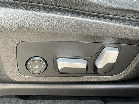 Used 2023 BMW X3 xDrive30i w/ Premium Package image 30