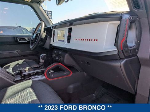 Certified 2023 Ford Bronco Heritage Edition AWD/4WD image 23